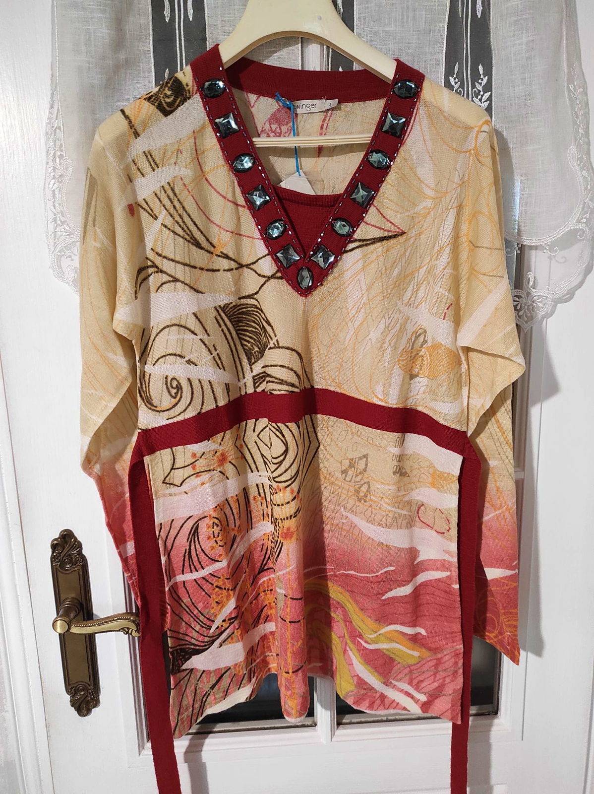 Tunique ornée de pierres taille 2 Lewinger neuve Taille M
