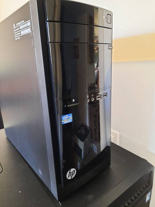 Vends unité centrale d’ordinateur HP 110 Desktop PC 110-226ef i3 4 Go 500 Go Windows 10 Famille