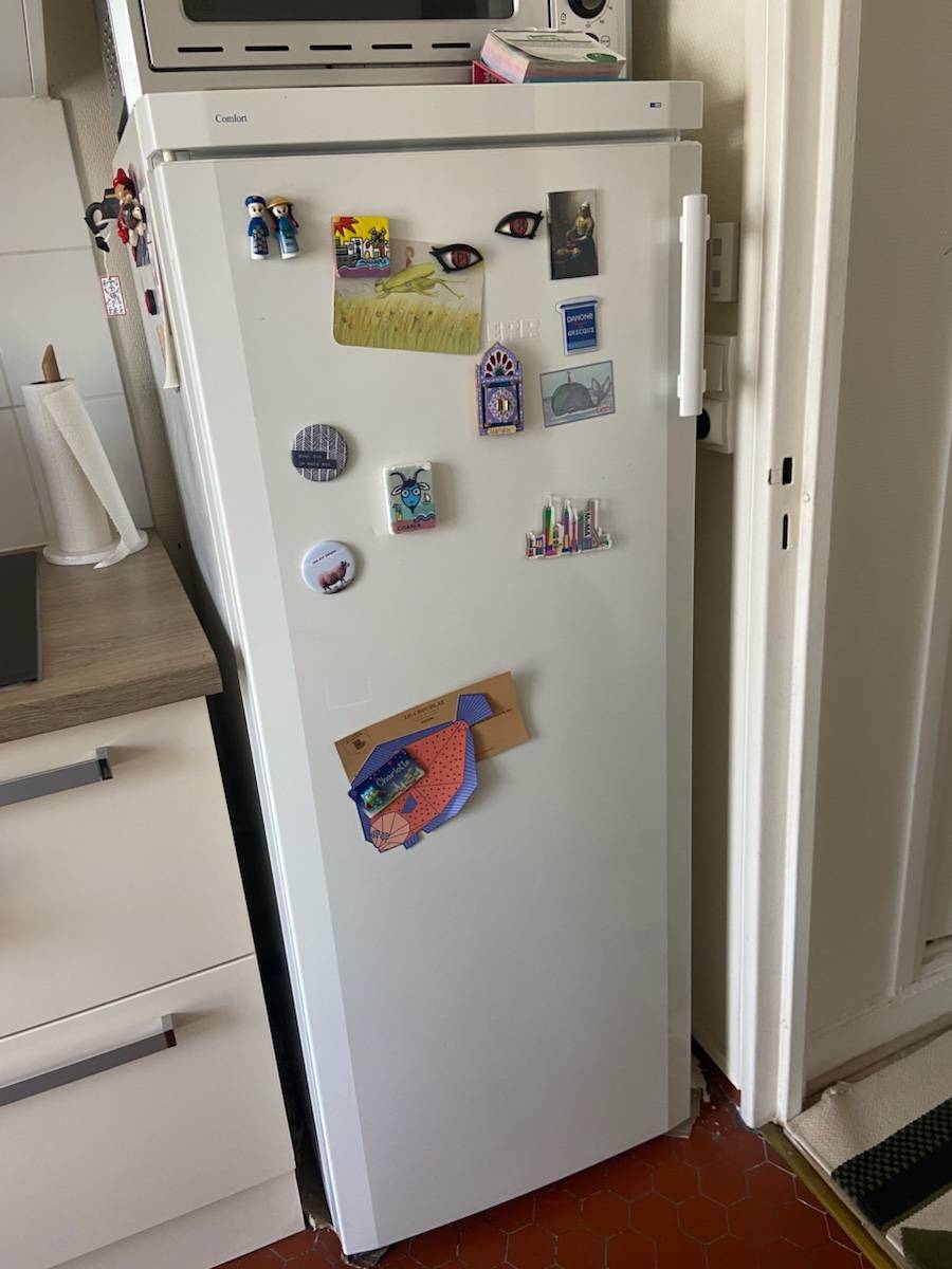 Urgent déménagement, je vends un réfrigérateur congélateur