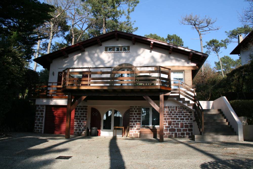 Loue maison - 5 chambres, 10 couchages pour vos vacances au mois de juillet sur le Pyla