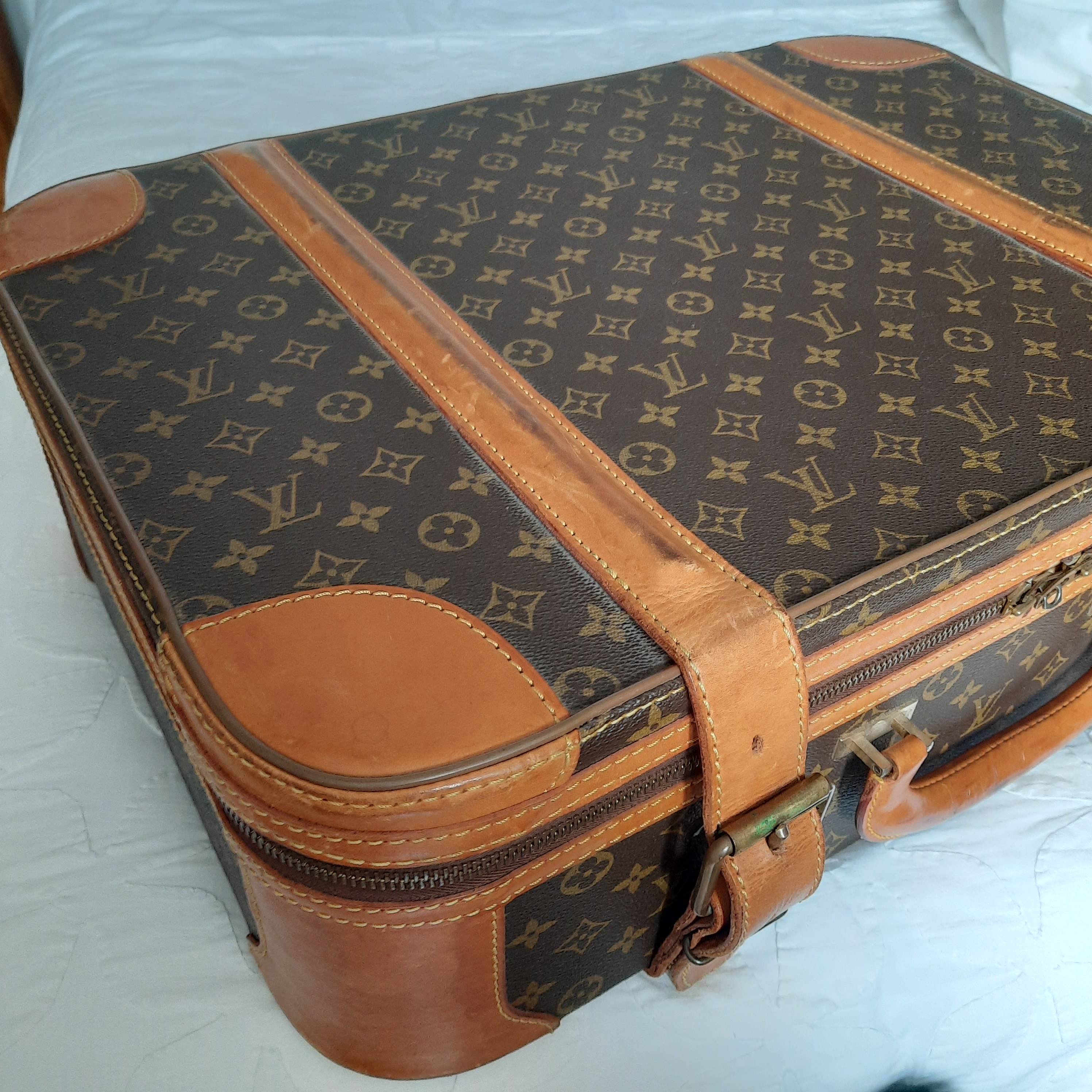 Valise vintage Louis Vuitton modèle Stratos sur Gens de Confiance