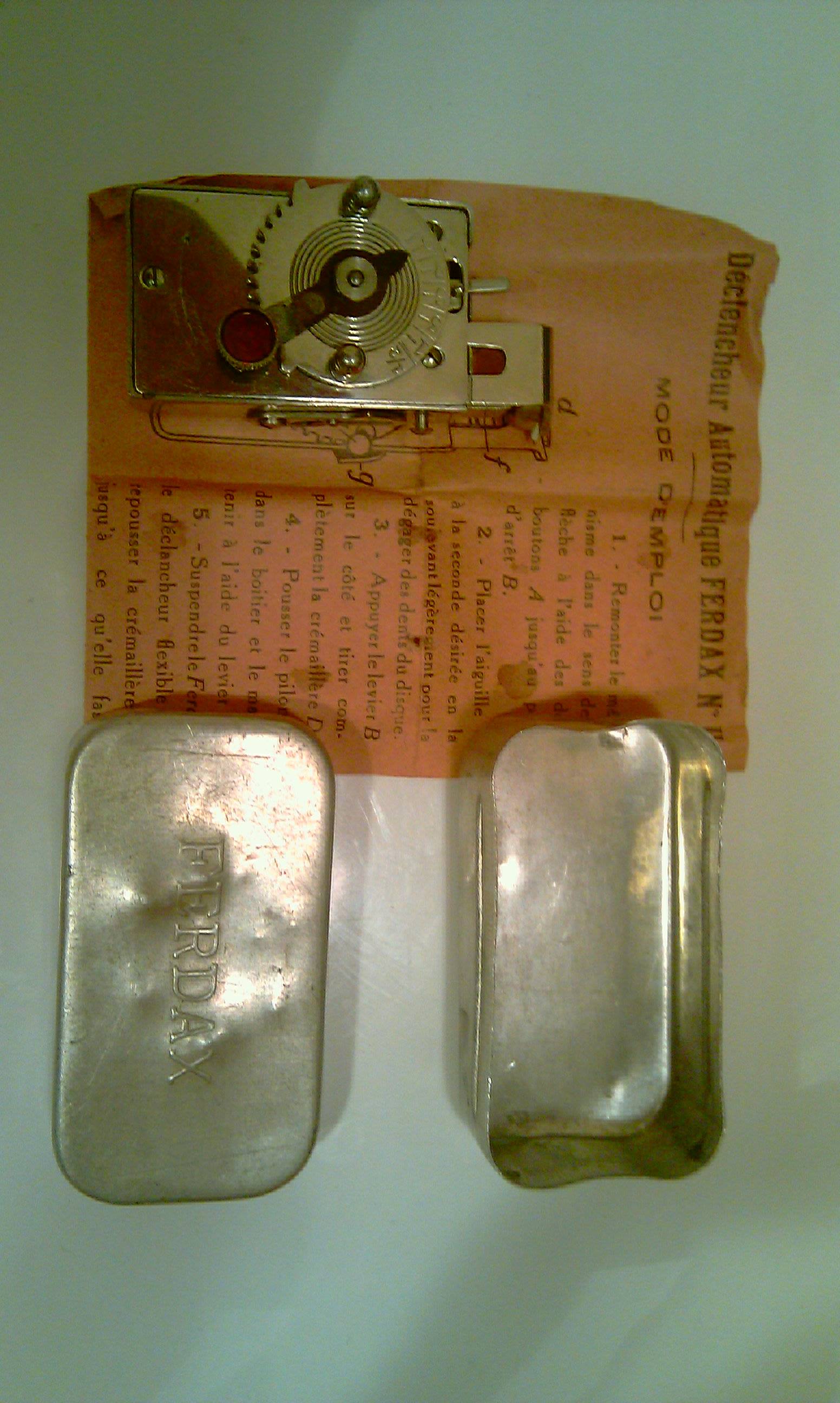 Vendons ANCIEN RETARDATEUR DÉCLENCHEUR FERDAX + BOITE - VINTAGE CAM