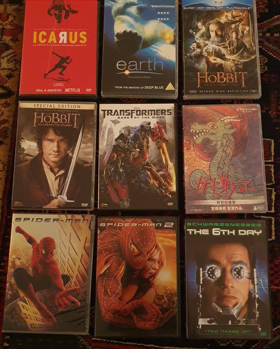 À vendre 9 Dvd (lot 11)