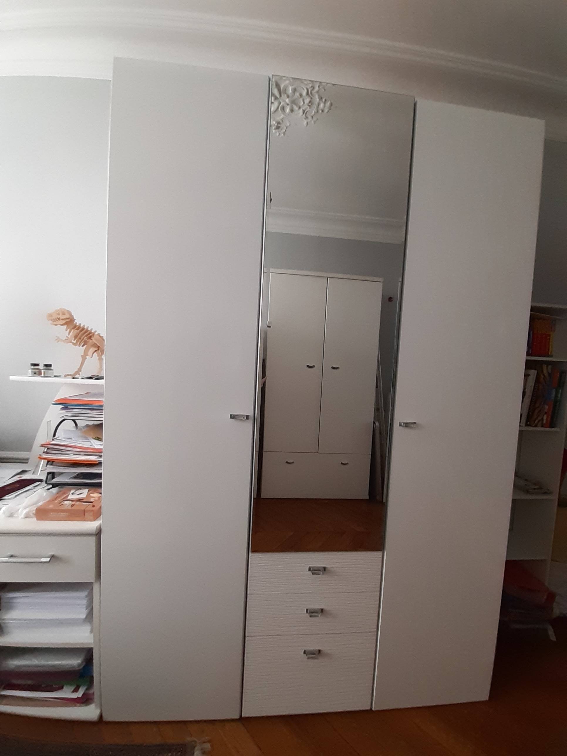 A vendre armoire Gautier 3 portes on Gens de Confiance