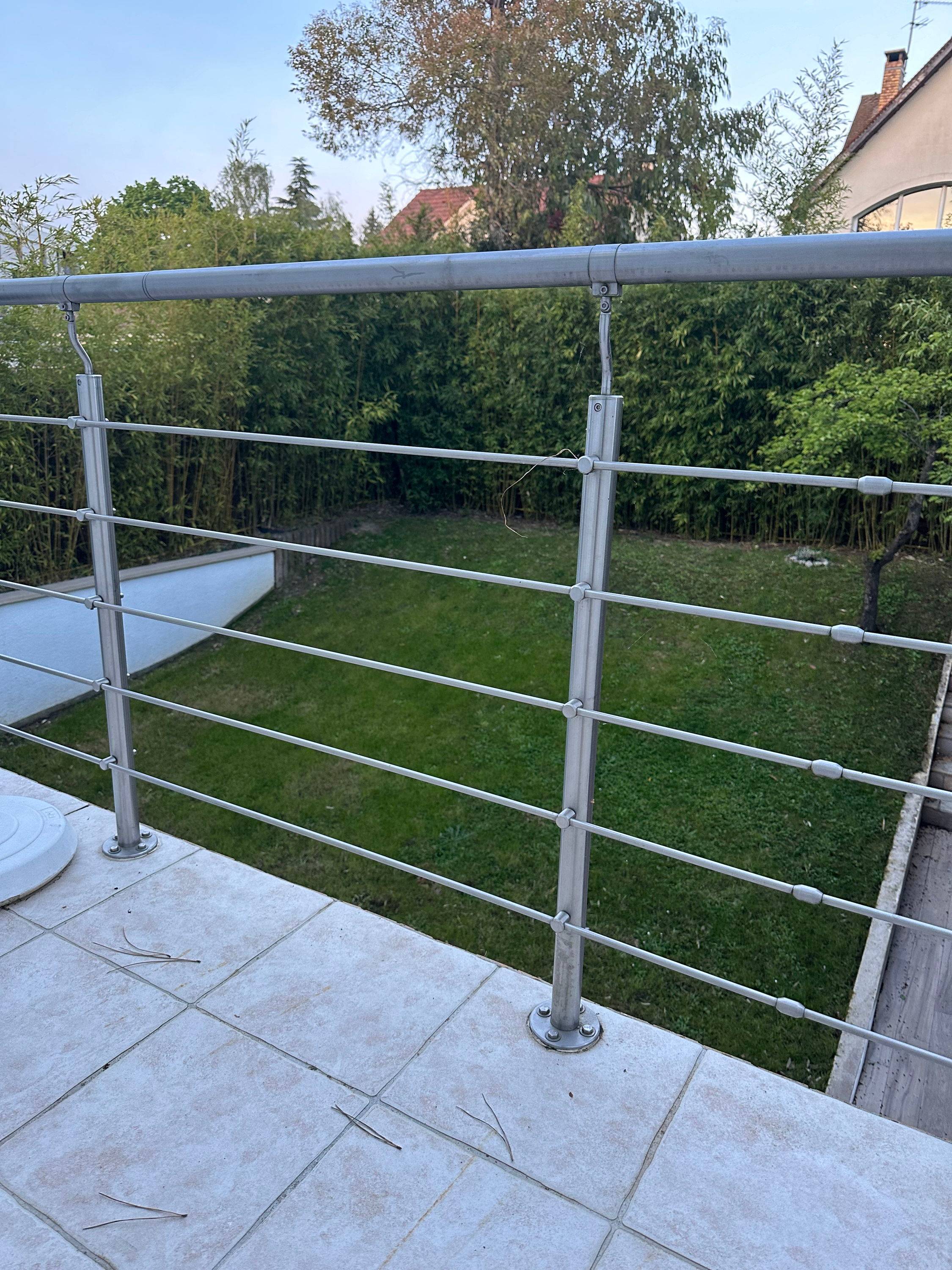 Vends 4,5m de balustrade inox - faire offre