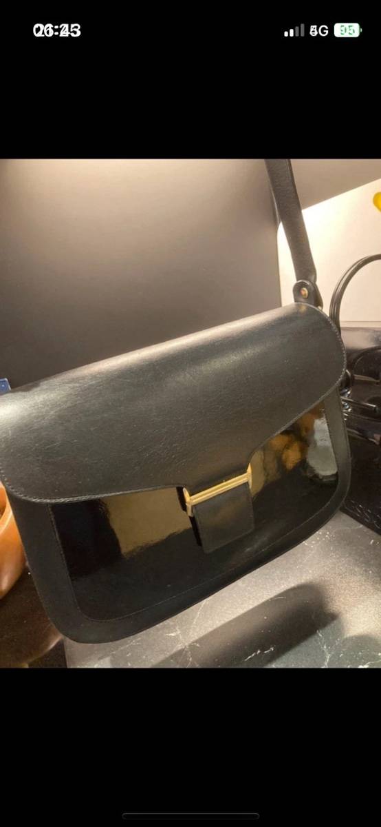 A vendre sac en bandouliere neuf Vanessa Seward