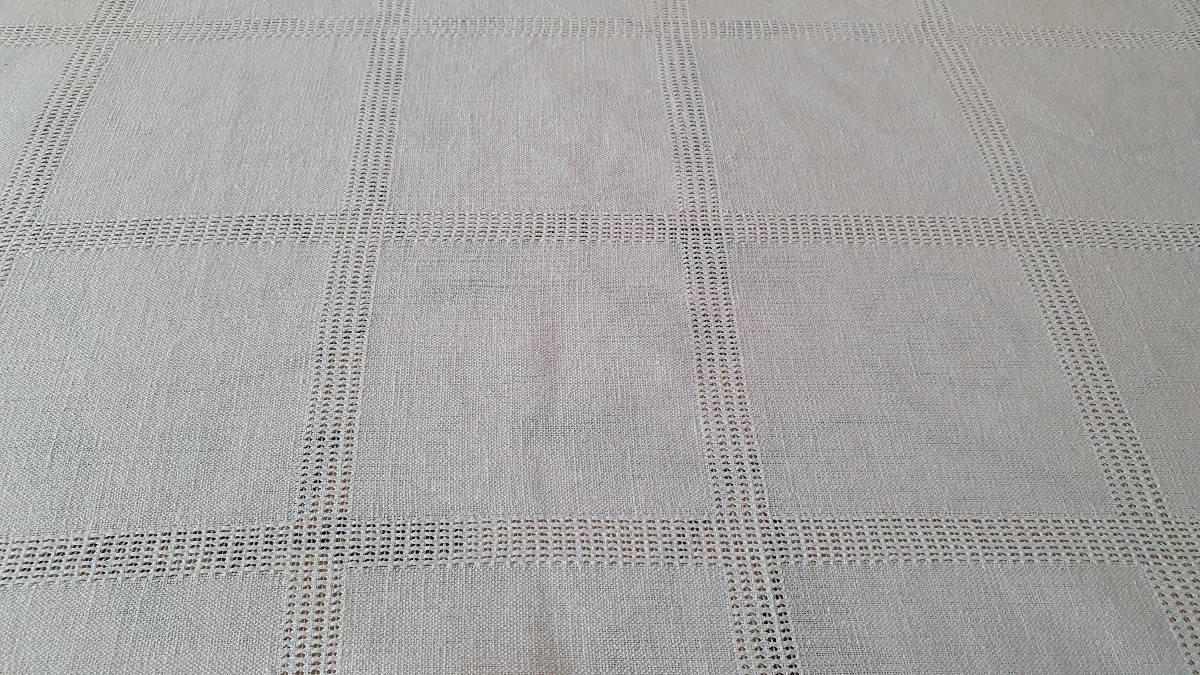 A vendre nappe et serviettes