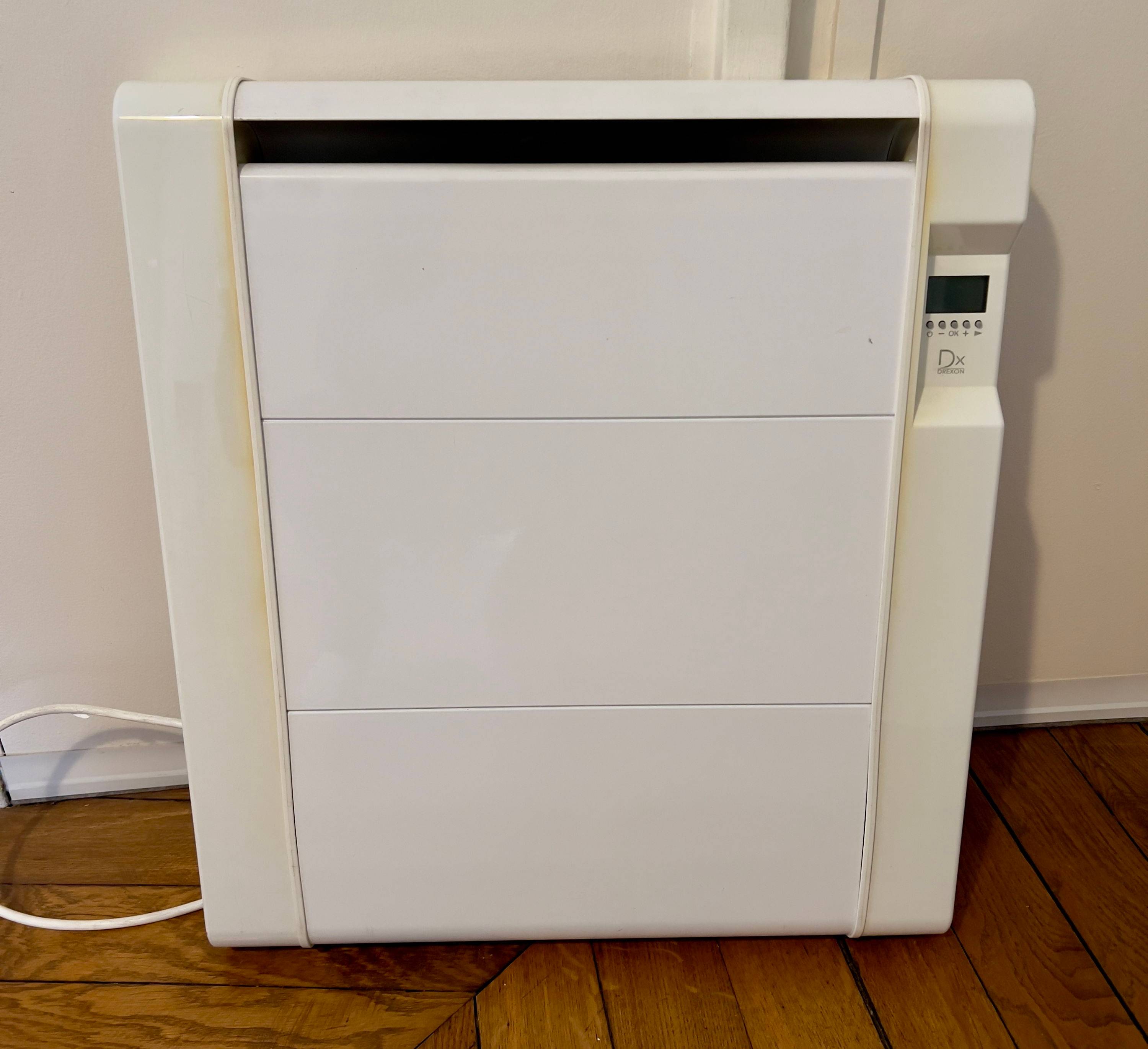 A vendre radiateur mural à inertie céramique Drexon 1000 W