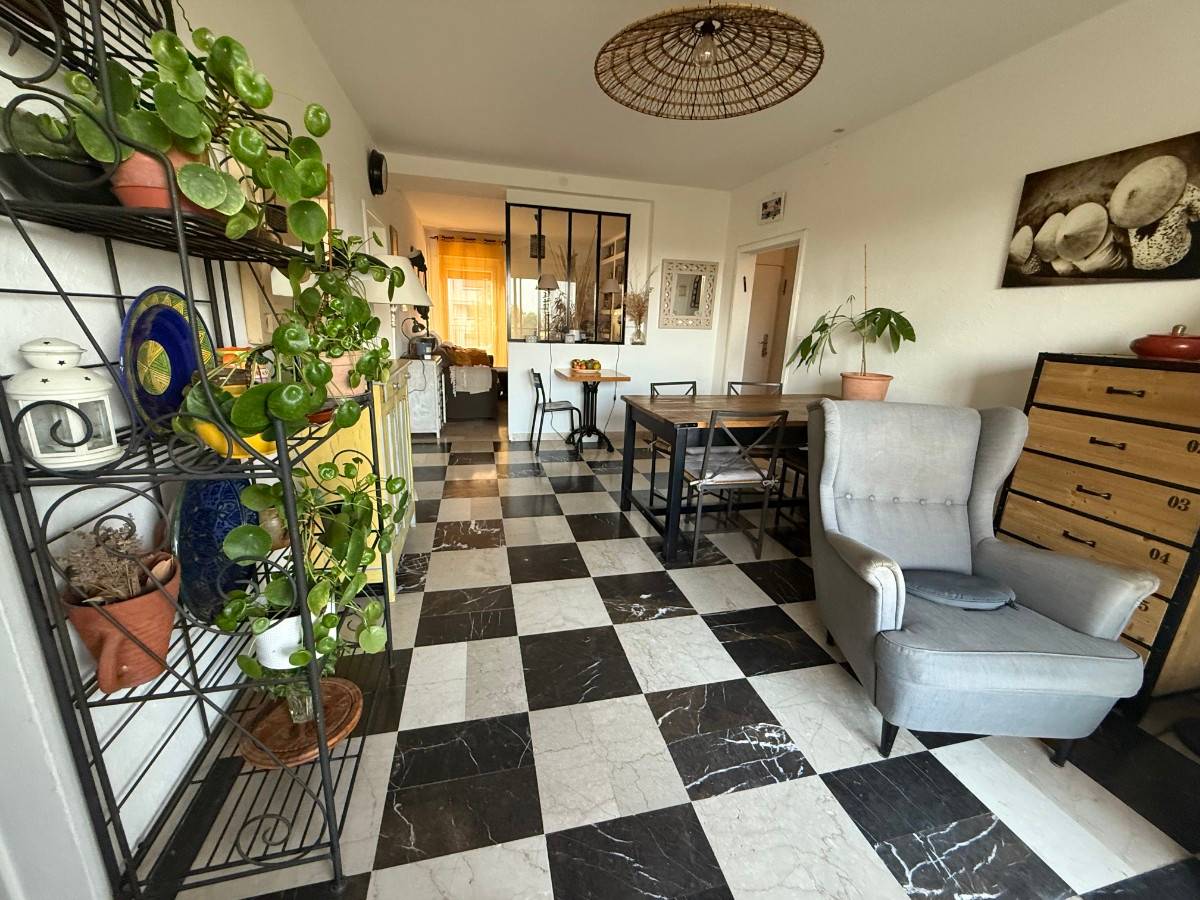 Vends appartement - 84m² - Hyères-les-Palmiers