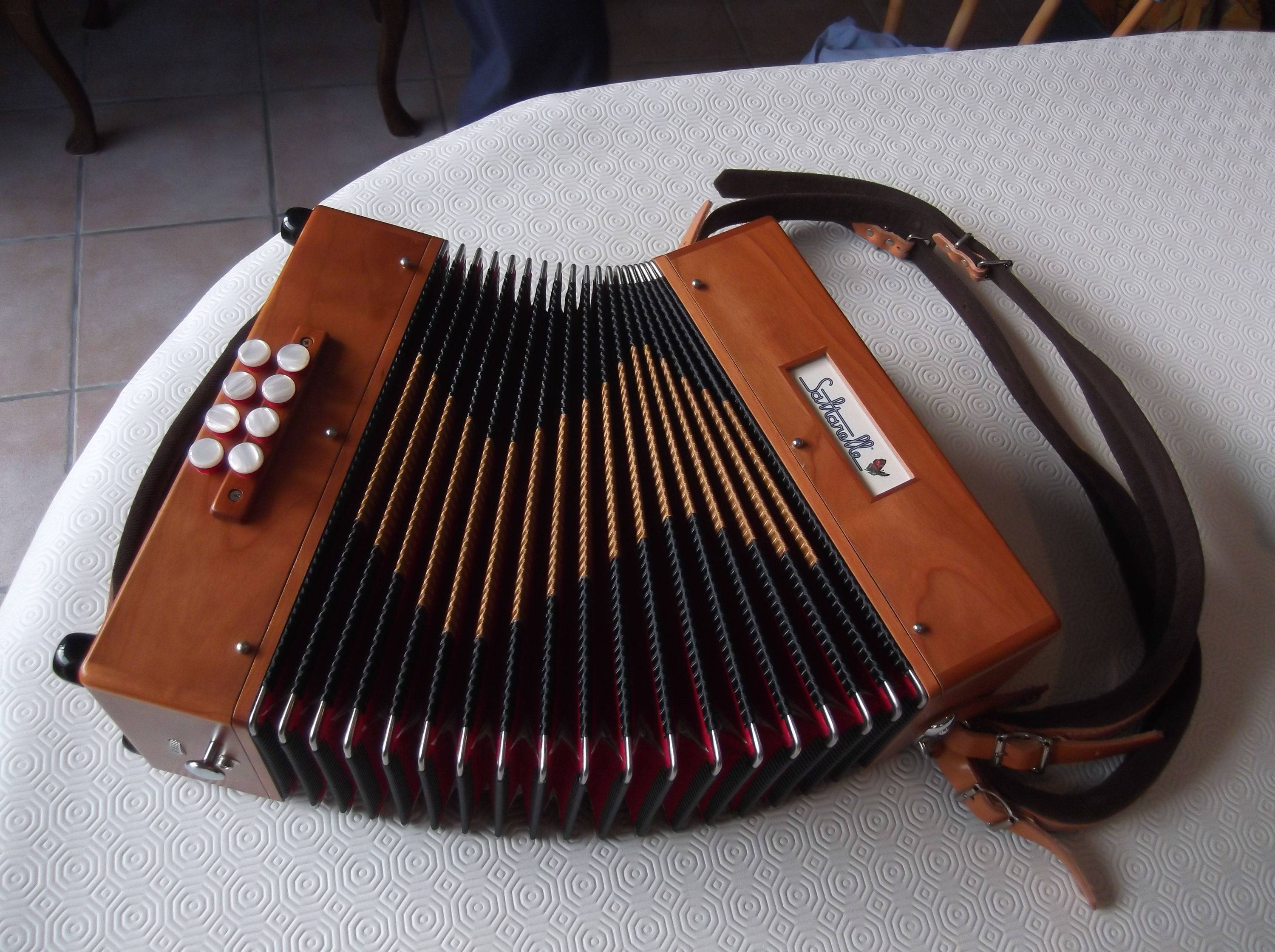 Vends accordéon diatonique excellent état