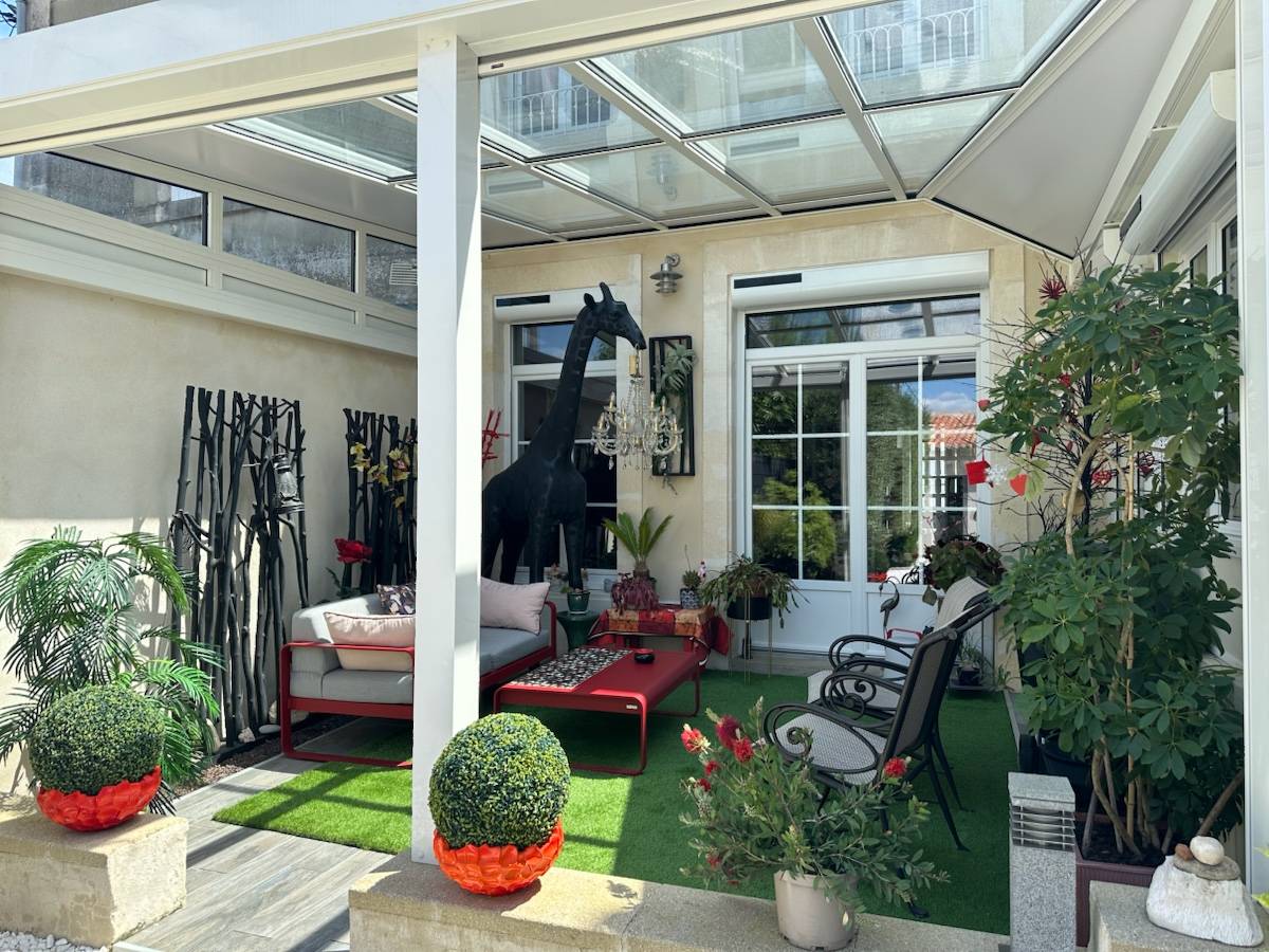 Vends maison rénovée - 189m² - proche du cinéma et du centre ville