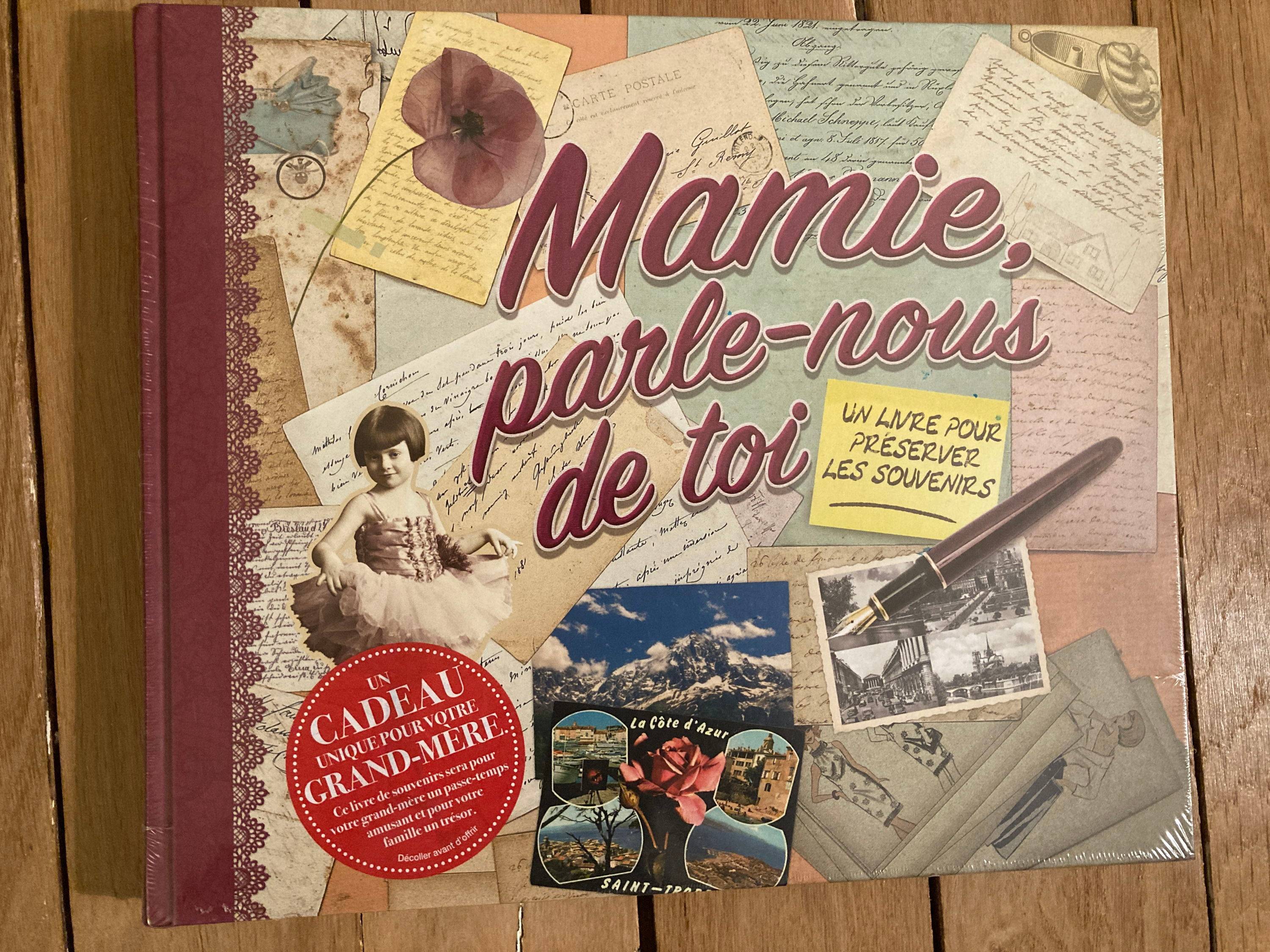 Vends album neuf pour les souvenirs de Mamie
