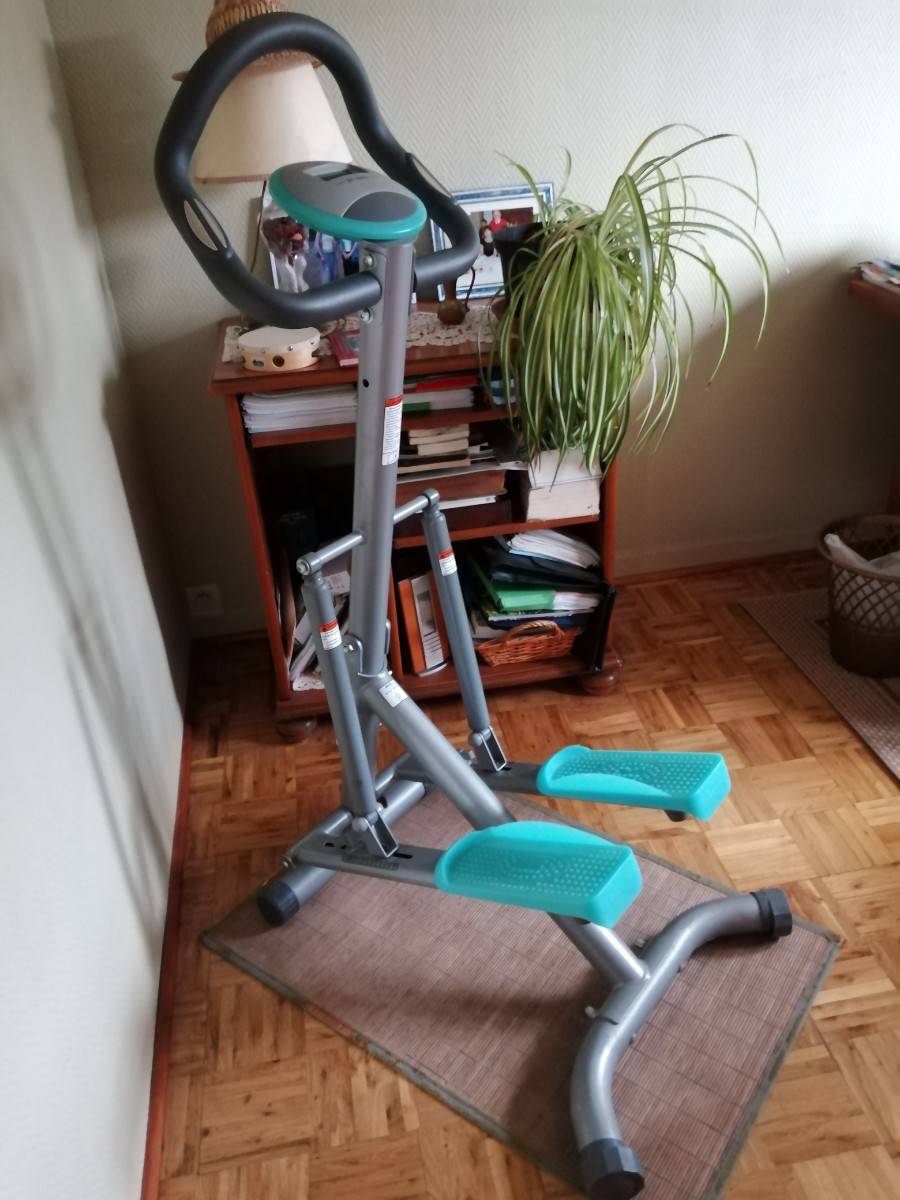 Vends appareil de stepping sur Gens de Confiance