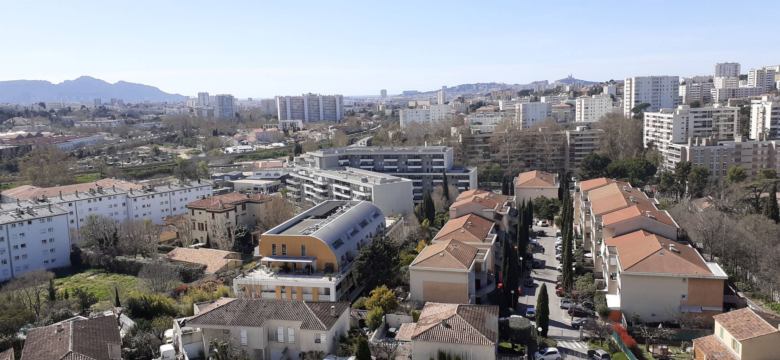 Vends appartement T4 - 89m² - balcon - Résidence sécurisée - Marseille 13011