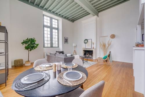 Vends appartement Bordeaux - 3 chambres, 133m². Triplex. 2ème étage
