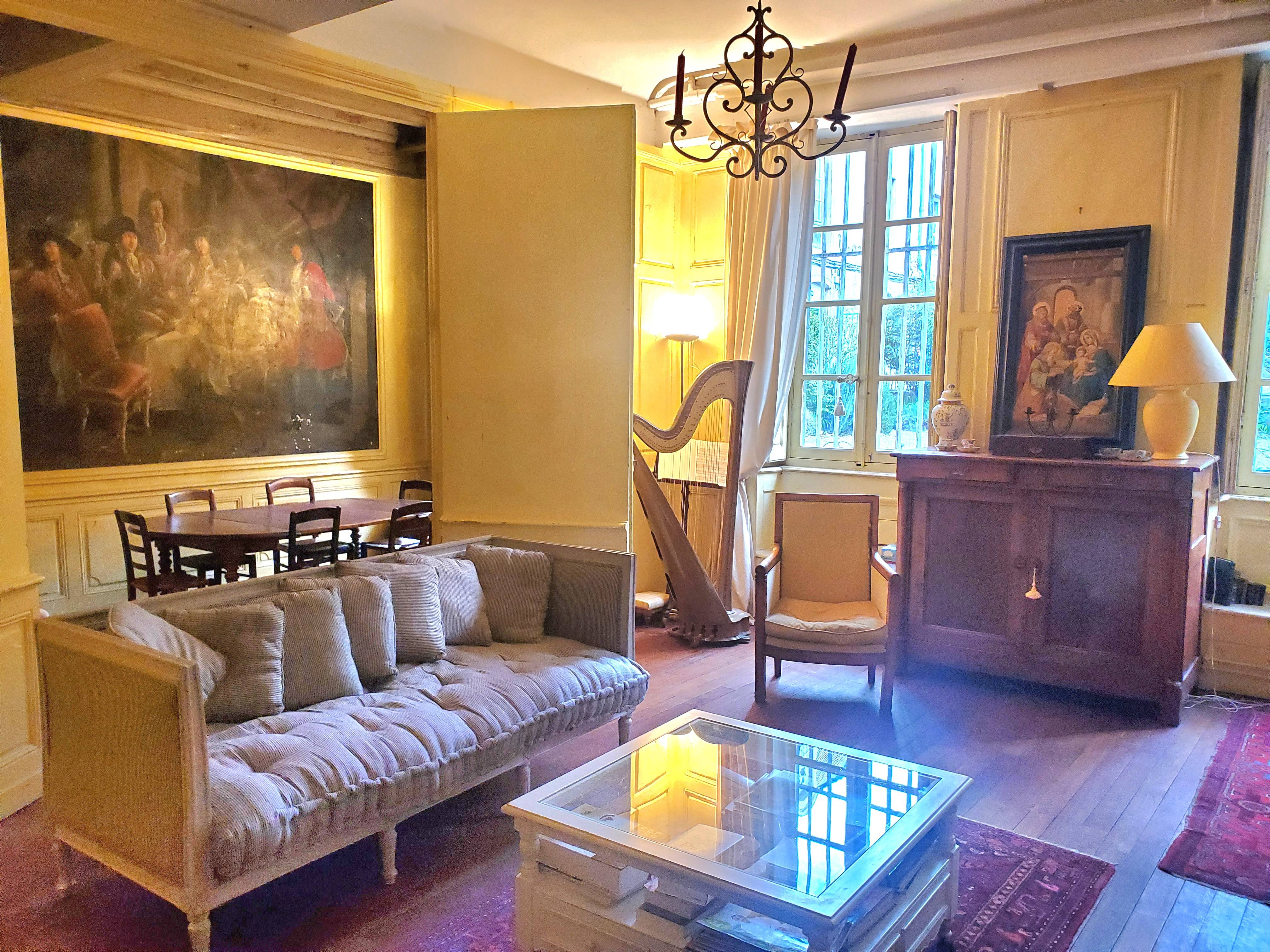 Vends appartement Dijon centre ville 170m² hotel particulier 4 chambres