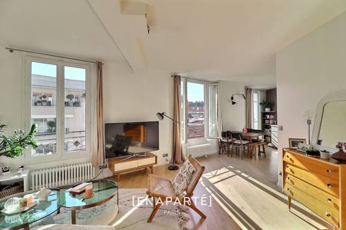 Vends appartement de 60² - En parfait état - Étage élevé - Lumineux - Traversant - Suresnes - 2 chambres