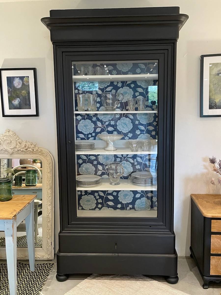 Vends armoire vitrée