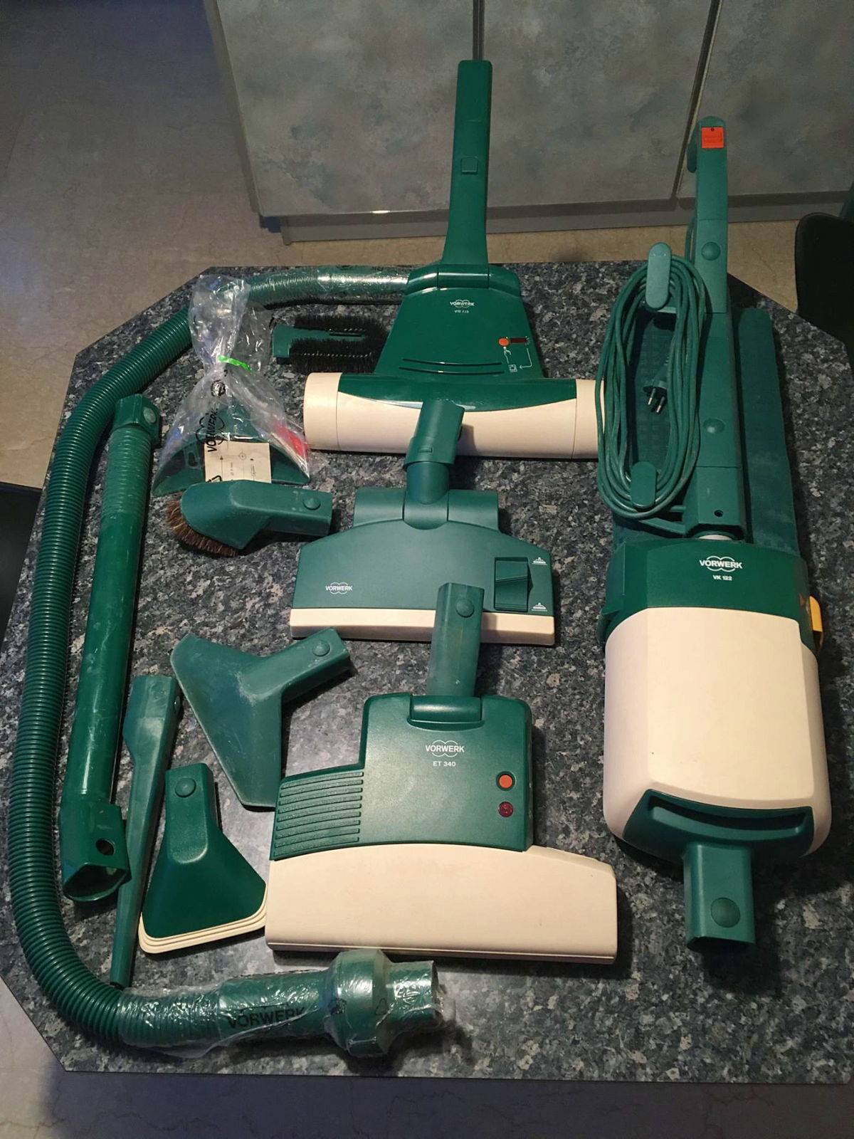 brosse suceur mur plafond canapé fauteuil Vorwerk kobold VK121 VK122