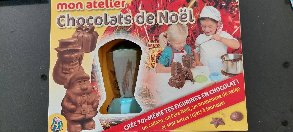 Vends Atelier des chocolats de Noël, jeu à retirer sur place