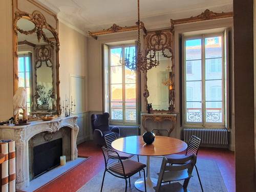 Vends très bel appartement 149m², 3 chambres à Avignon Intra-Muros