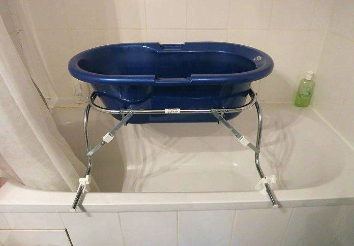 Vends Baignoire Support Geuther On Gens De Confiance