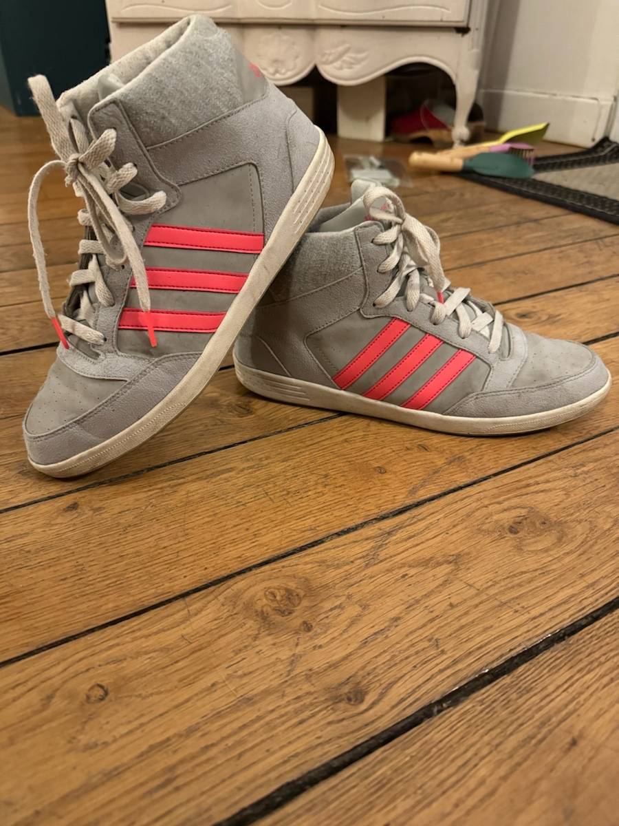 Vends baskets/sneakers ADIDAS taille 42-edition rare et en bon etat