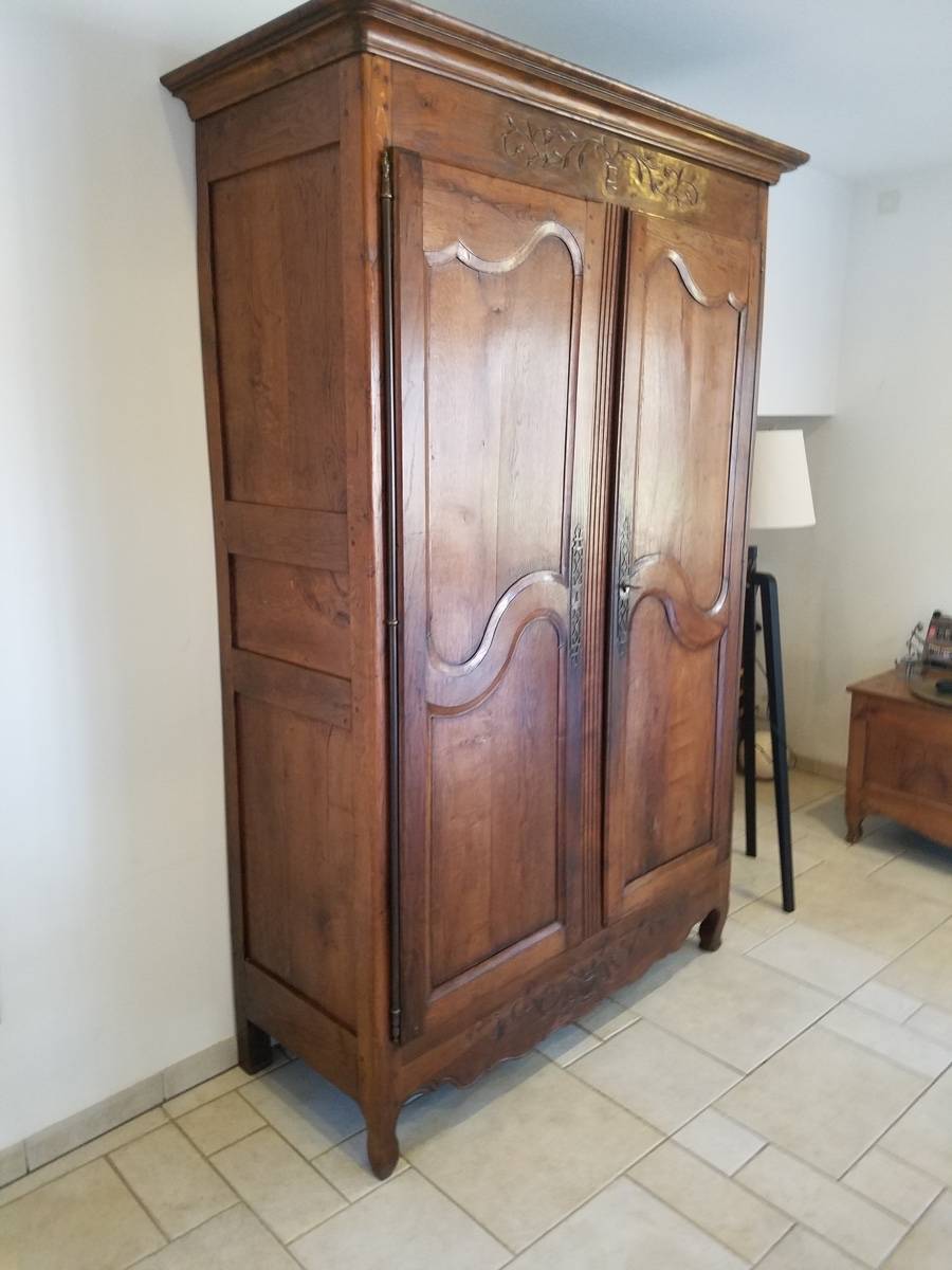 Luxurious Belle Armoire: Enhancing Home Decor with Timeless Elegance