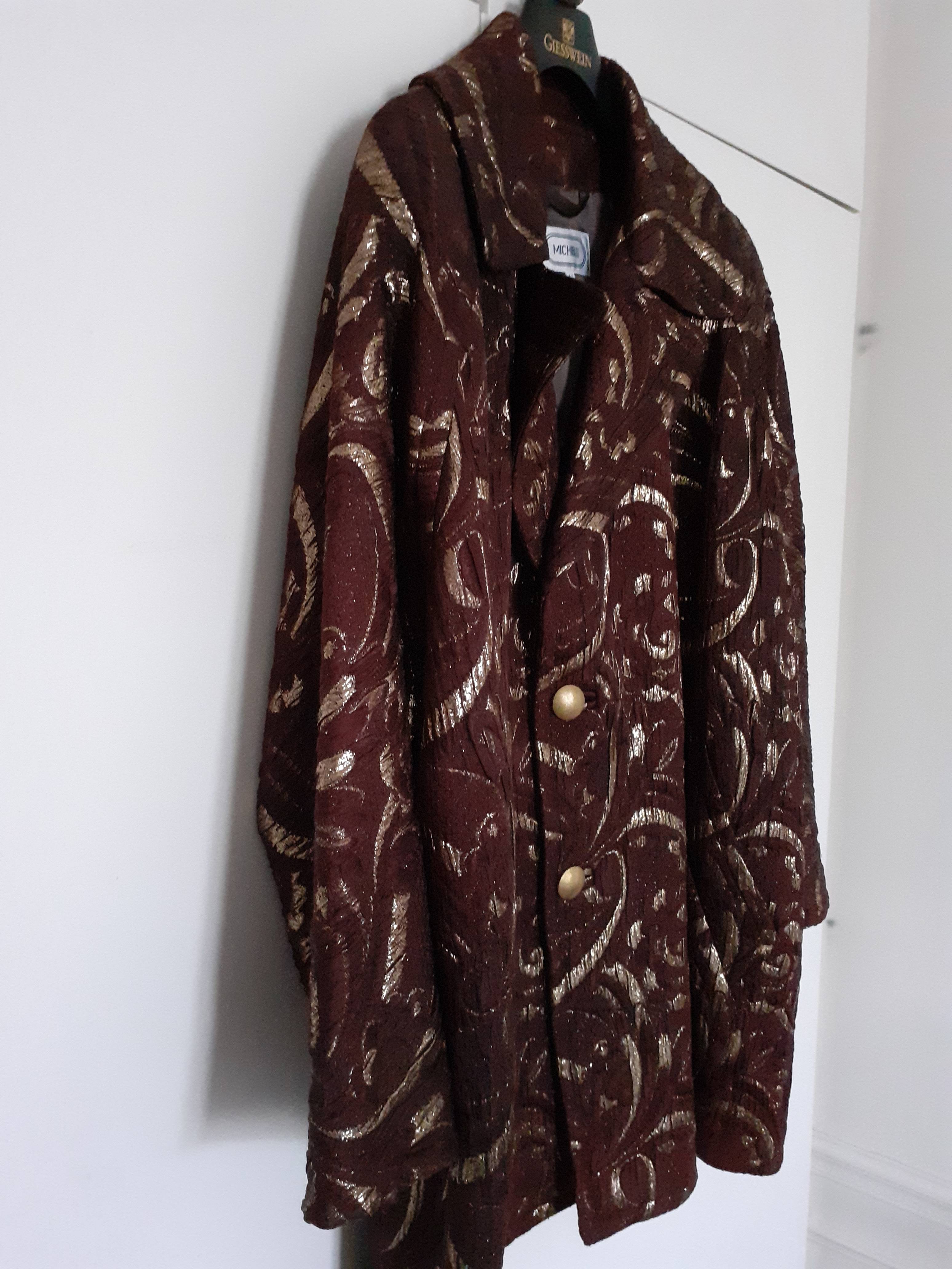 Vends belle veste, très élégante pour les fêtes - Taille 44