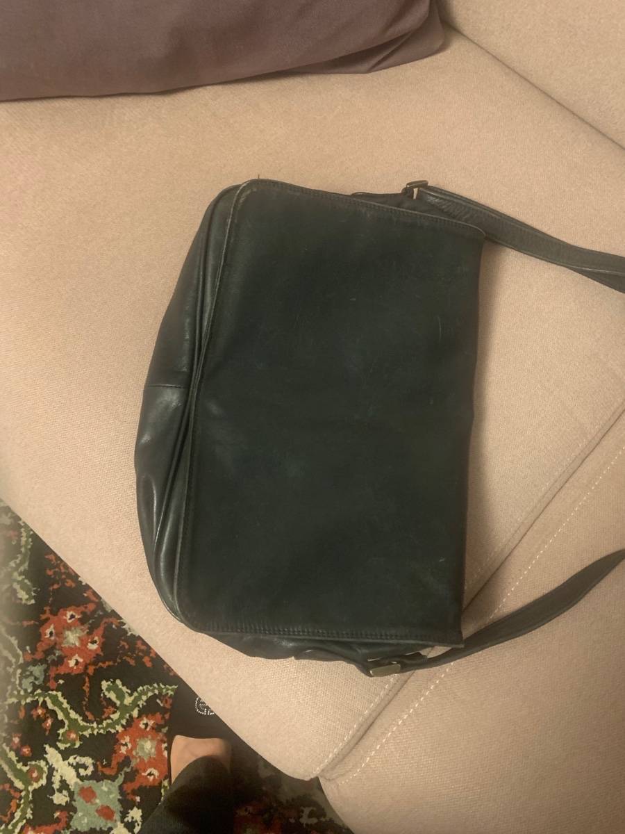 Vends sac besace cuir