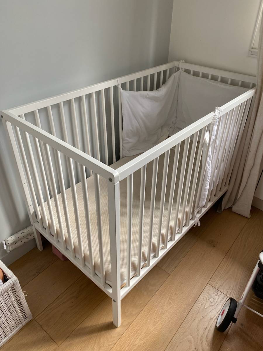 Vends lit bébé blanc
