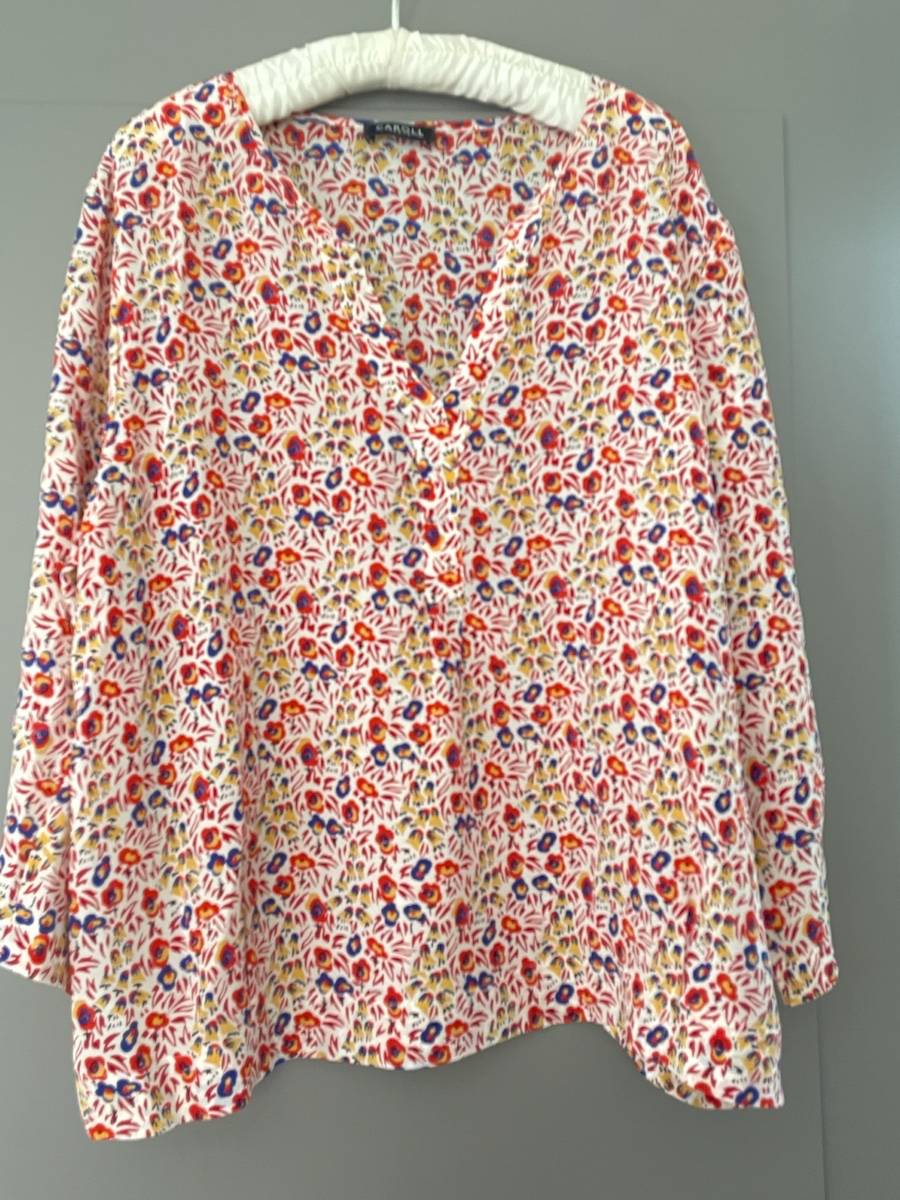Vends chemise en soie Caroll - Taille L