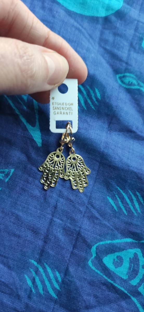 Vends boucles d’oreilles neuves sans nickel