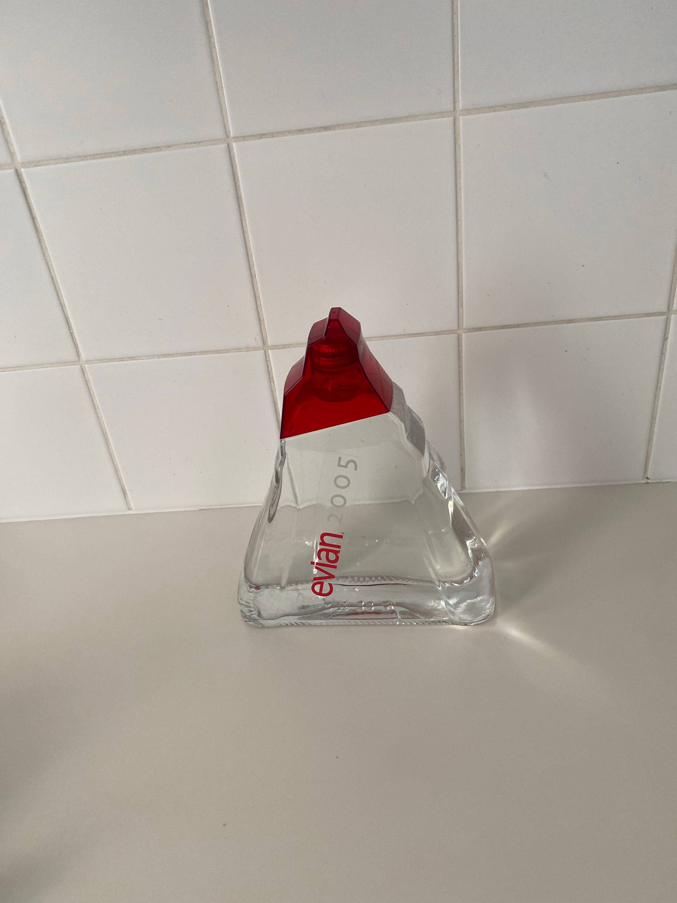 Vends bouteille d’Evian mythique 2005