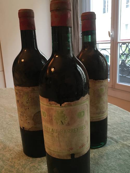 Vends 3 bouteilles de château barreyres 1964