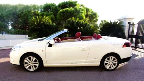 Vends Cabriolet Renault Mégane série spéciale numérotée, 2011, 48473km