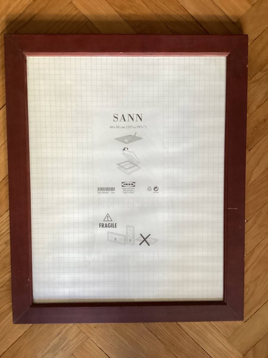 Vends cadre Ikea en bois Sann