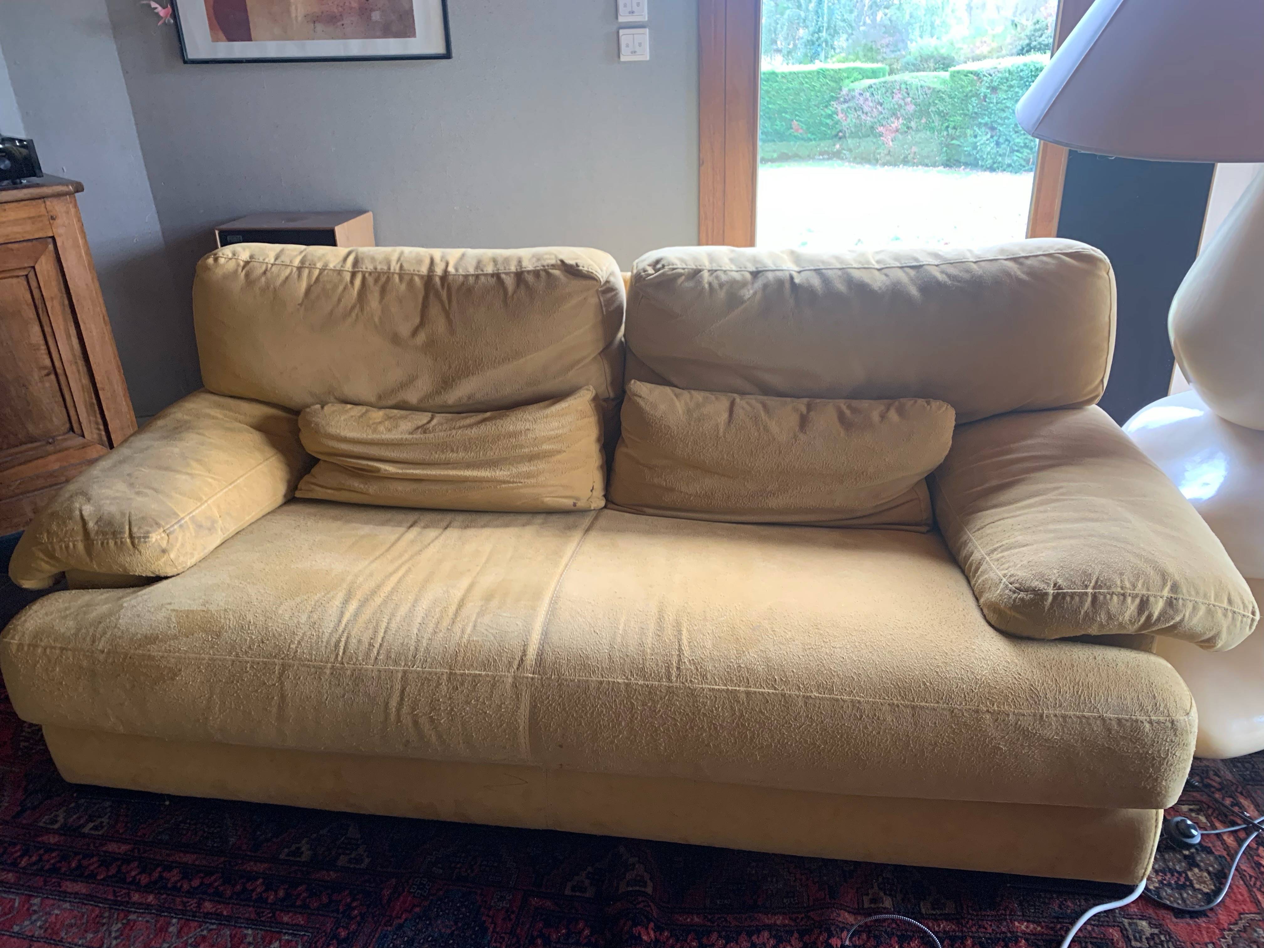 Vends canapé 2,5 places en alcantara Steiner