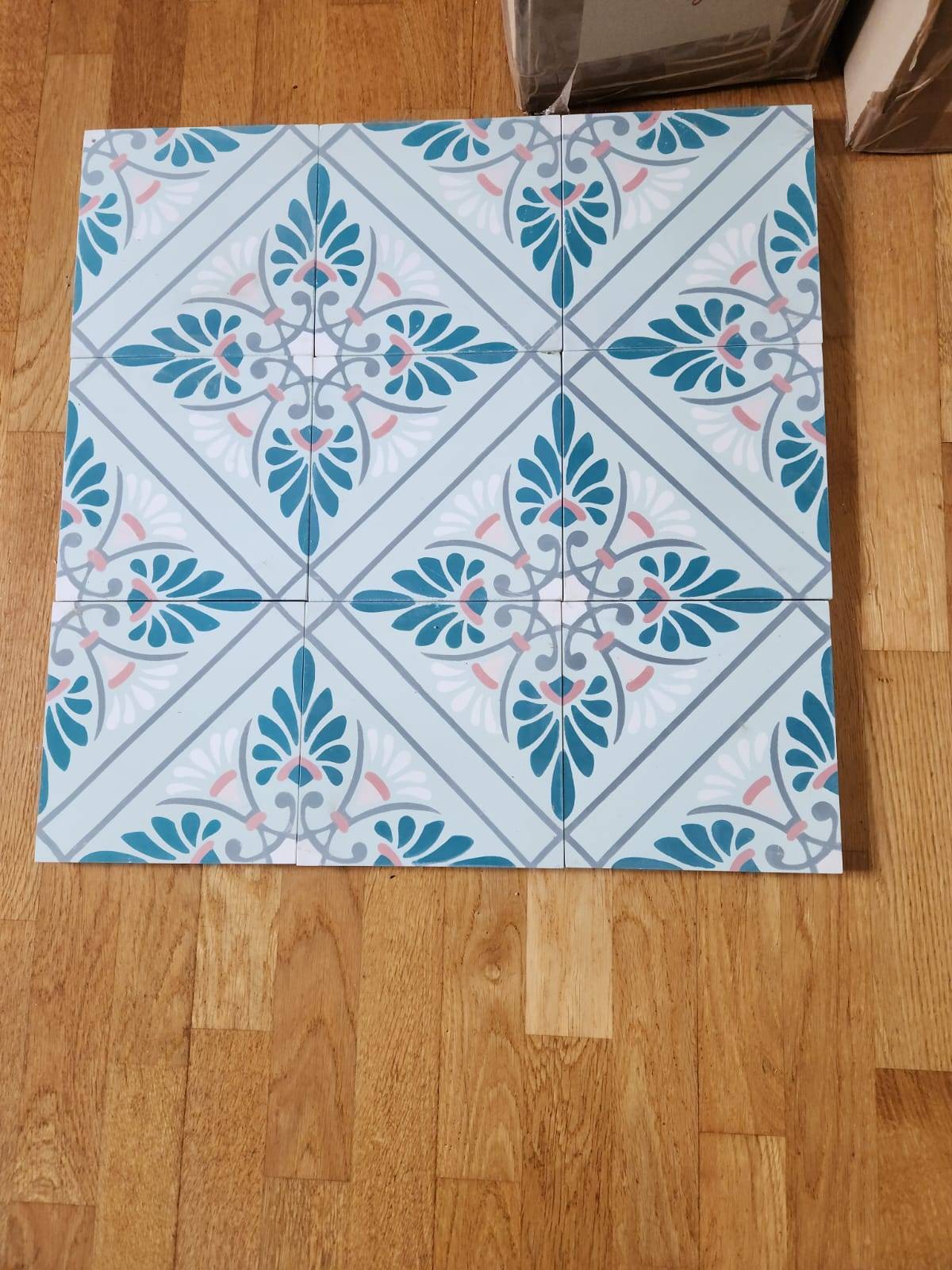 Vends 7m² carreaux de ciment neufs (Carrelage du Marais)