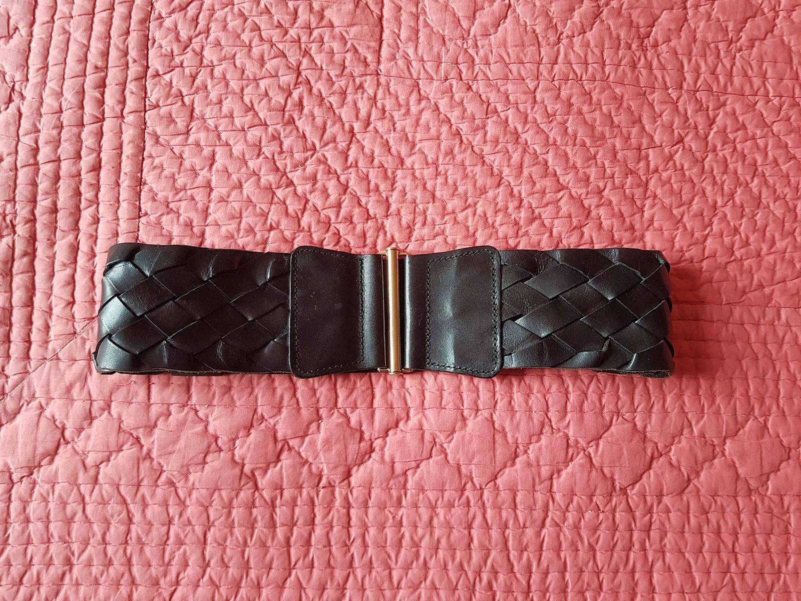 Vends Ceinture Femme, cuir tressé, 70cm ou T.36 et élastiquée