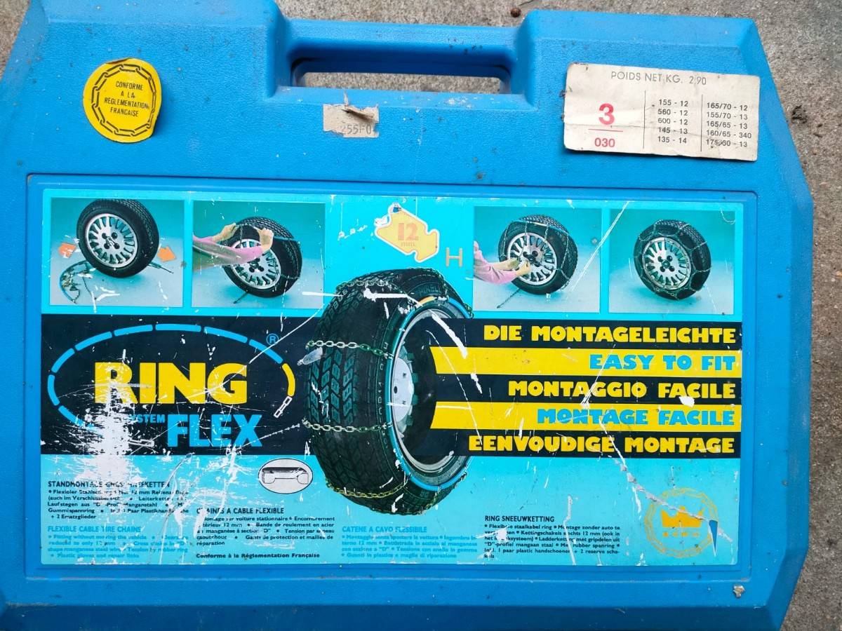 Vends chaînes de pneus