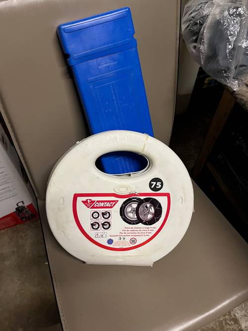 Vends chaines pour voiture