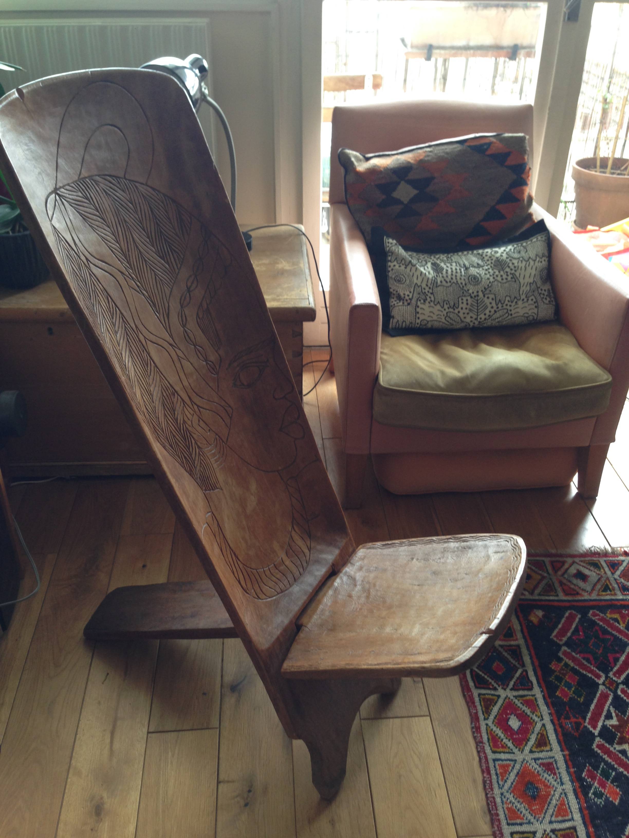 Vends chaise africaine à palabre ancienne