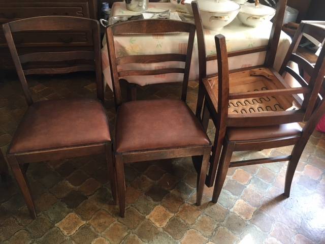 Vends lot de 4 chaises en bois