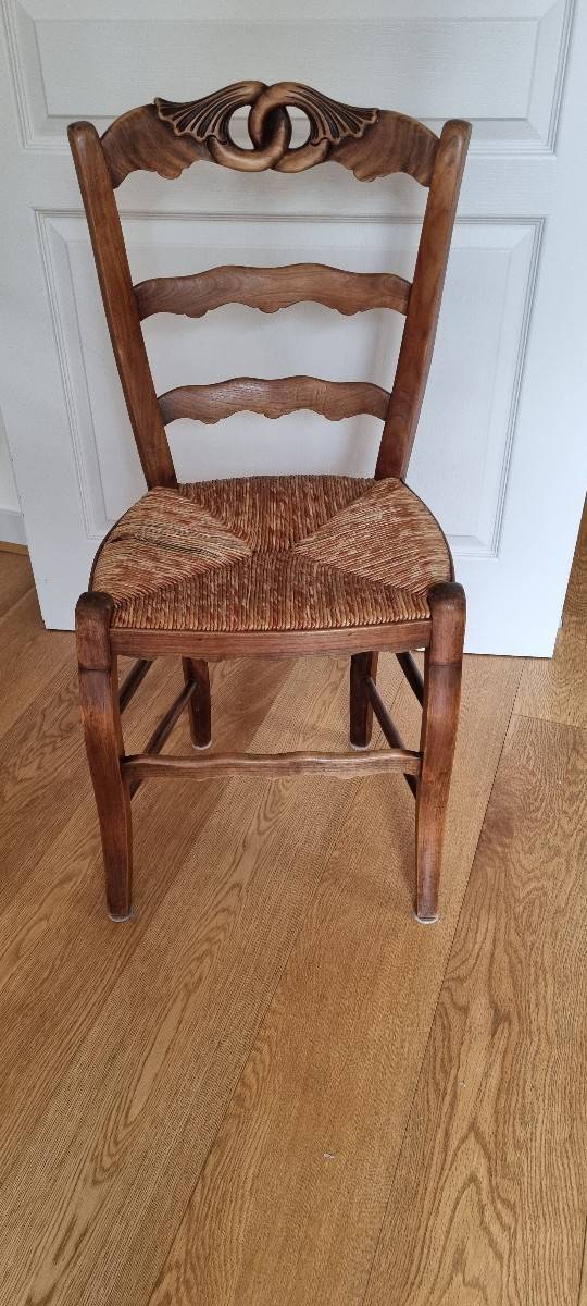 Donne lot de 3 chaises anciennes