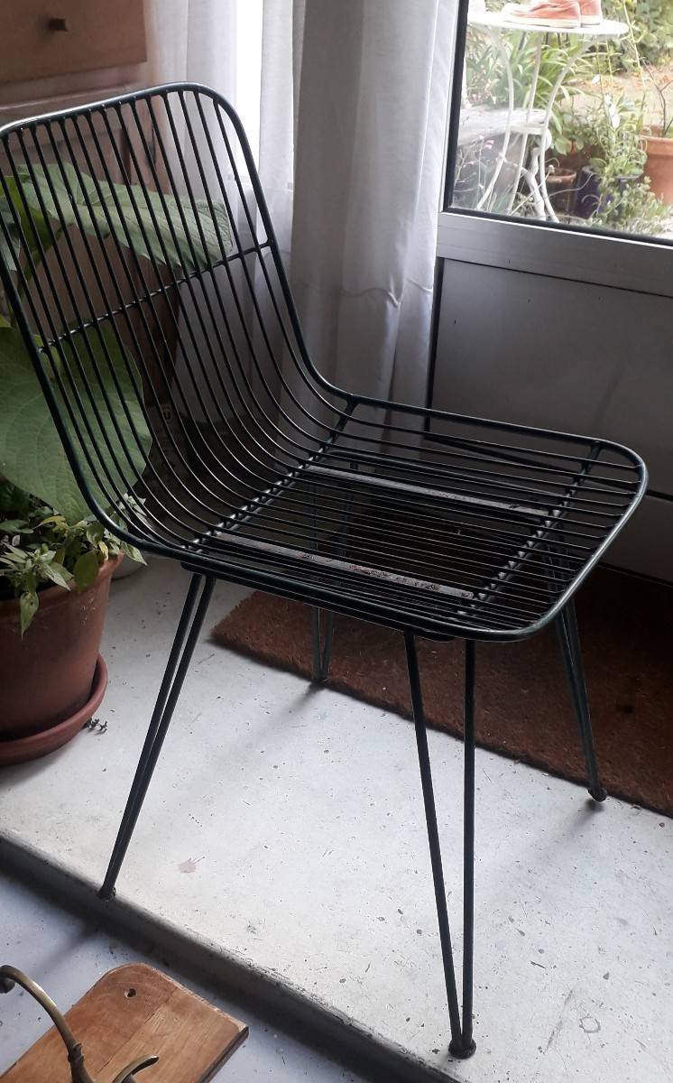 Vends 12 chaises en métal