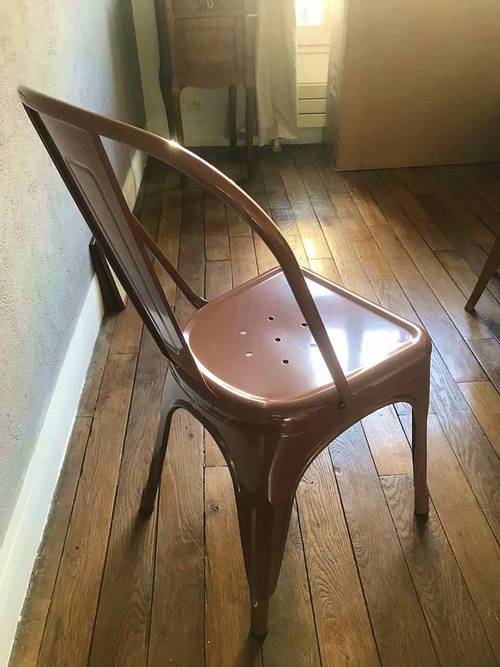 Vends 6 chaises neuves métal couleur marron