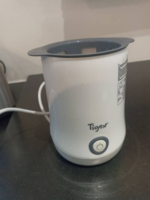 Vends Chauffe biberon