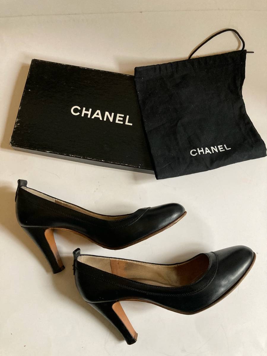 Vends chaussures Chanel - Pointure 40