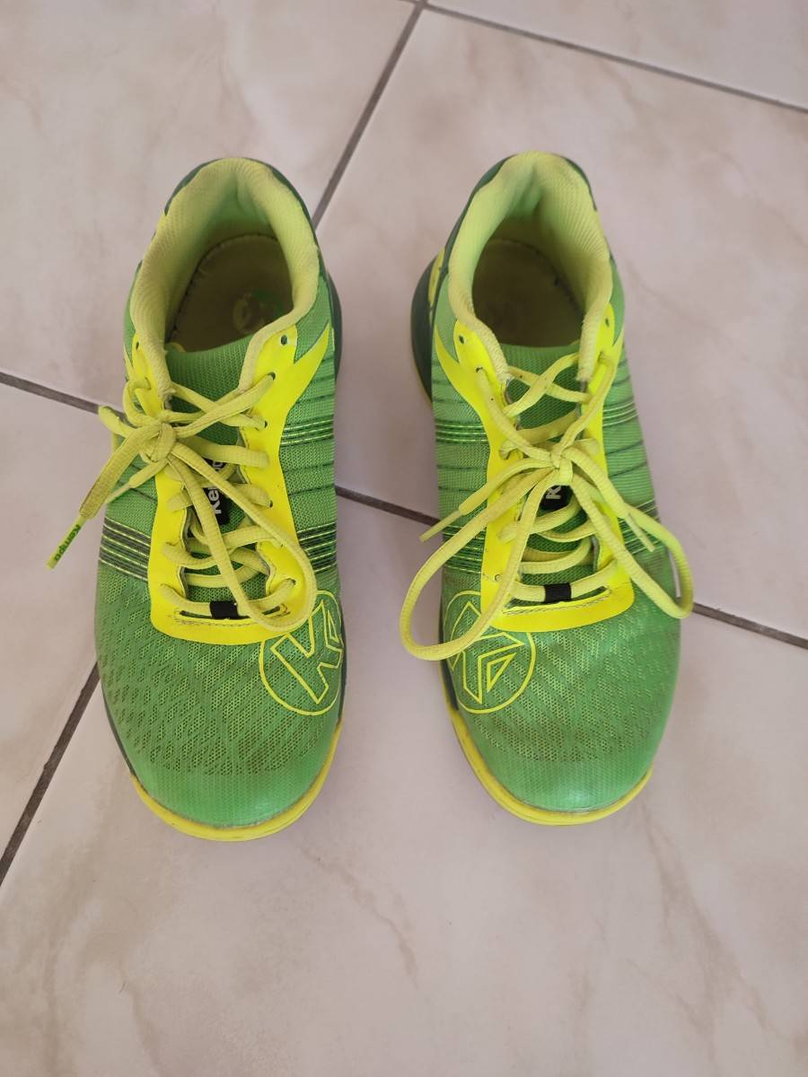 Vends chaussures de Hand Kempa taille 41